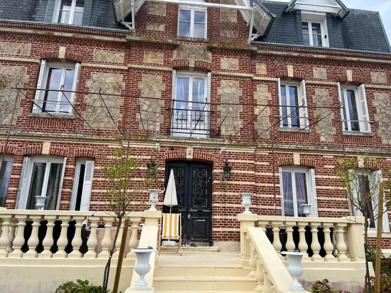 Le Manoir De La Baronnie Villa Norrey-en-Auge Eksteriør bilde